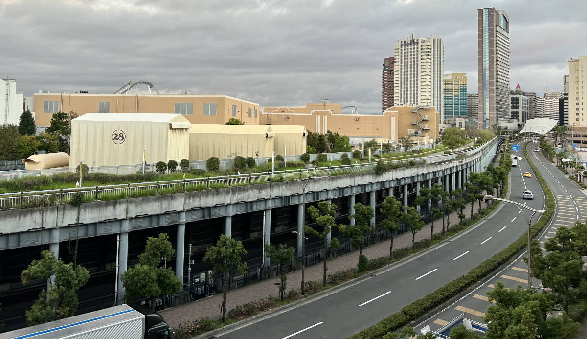 桜島第３駐車場からUSJ